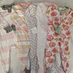 Burt's Bees footie set